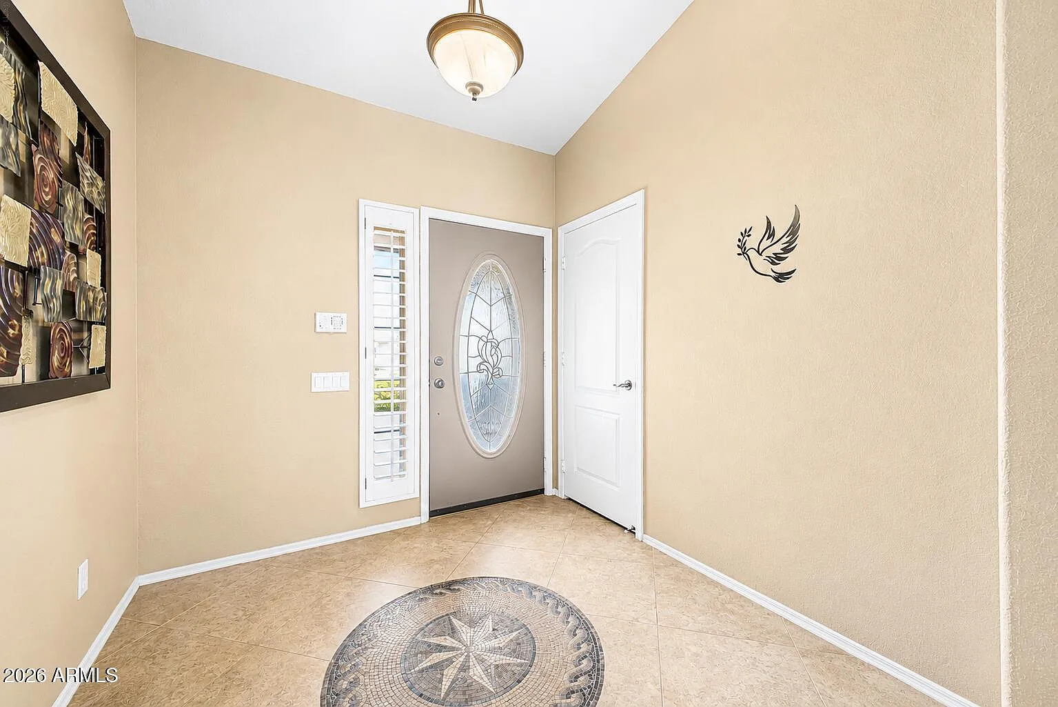 4 bed, 2.0 bath, 1942 sqft, $2,750 — Photo 3