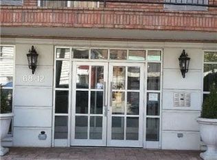 6812 37th Rd APT 303, Flushing, NY 11377