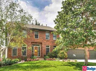 10209 Monroe St, Omaha, NE 68127