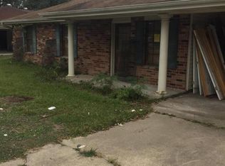 108 Chicory Ln, Lafayette, LA 70506