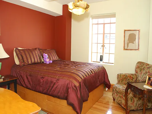 Sold by Sotheby's International Realty | media 16