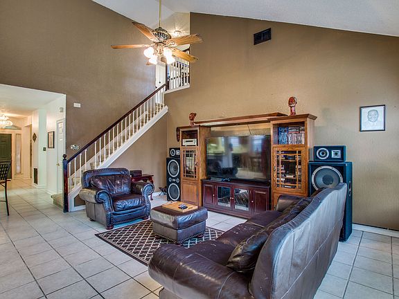 915-sumner-dr-mesquite-tx-High-Res-5.jpg