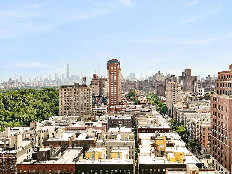 321 W 110th St #9C — Photo 16