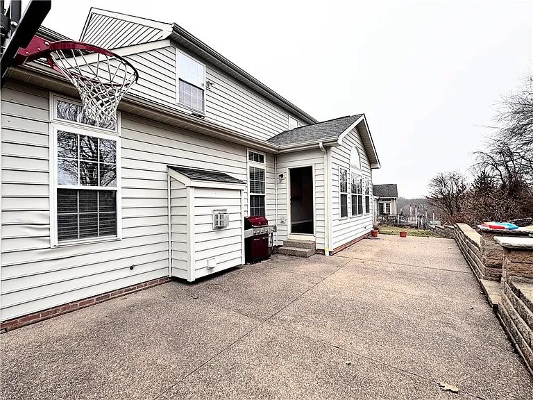 1418 N Shevlin Ct — Photo 18