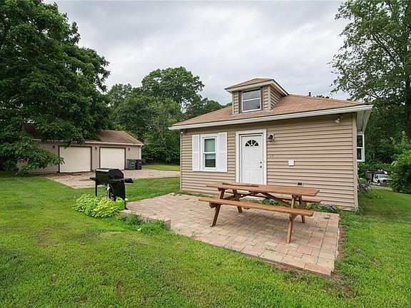 View of Back of House/Garage