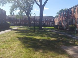 33 Colony Rd #3, West Springfield, MA 01089