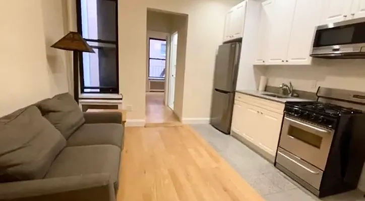 Rented by Compass | media 7