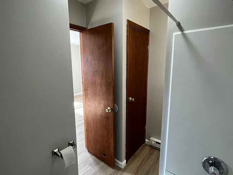 1015 3rd St #8 — Photo 24