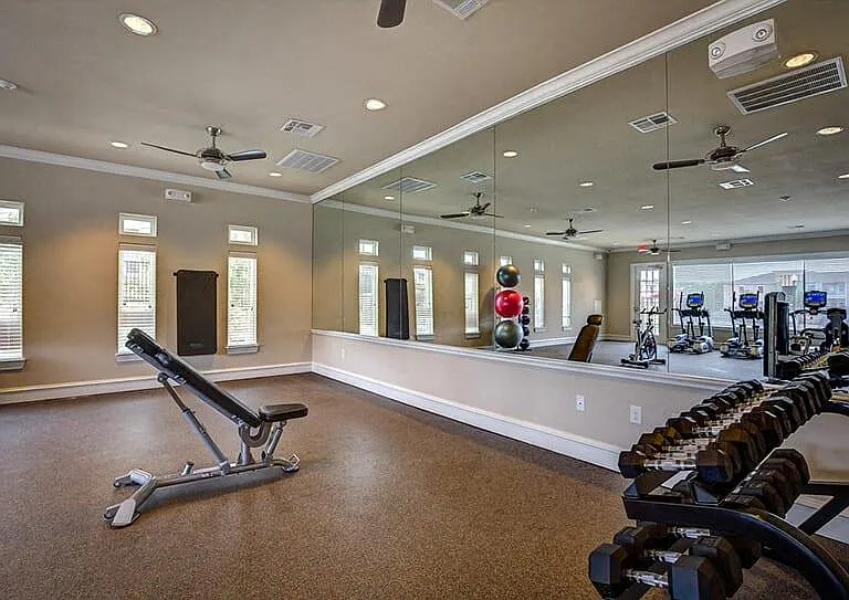 Residence at Gateway Village — Photo 25