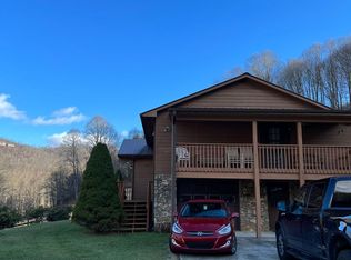 2800 Smith Creek Rd, Mars Hill, NC 28754