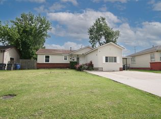 10614 E 4th St, Tulsa, OK 74128