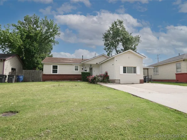 10614 E 4th St, Tulsa, OK 74128