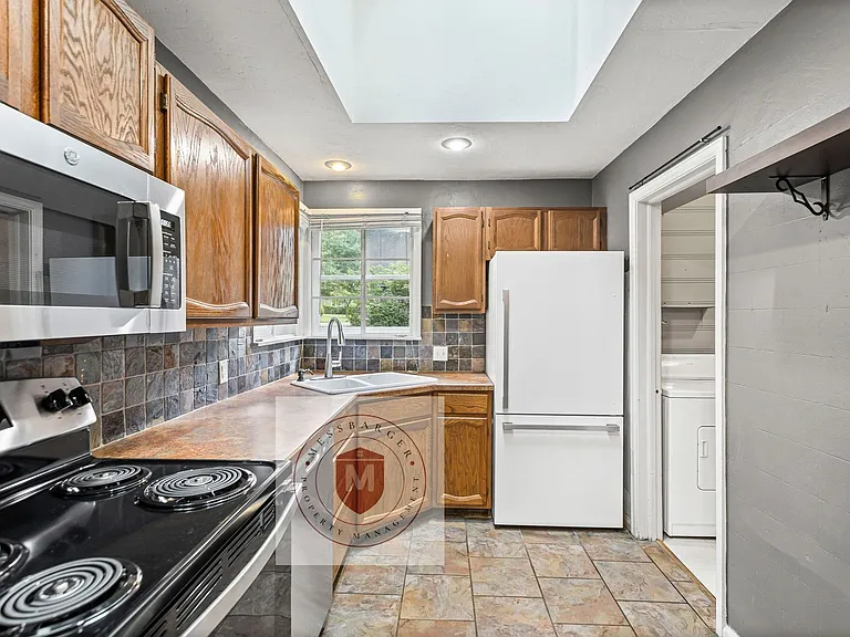 5135 Ash St — Photo 12
