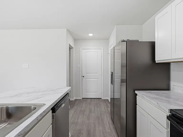 832 Eagles Nest Dr — Photo 7