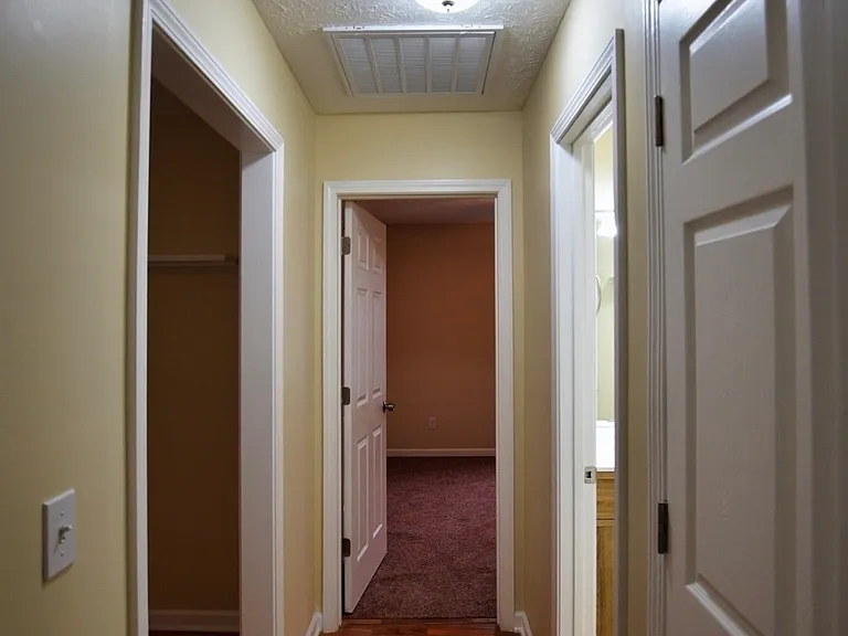 105 Redwood Dr — Photo 10