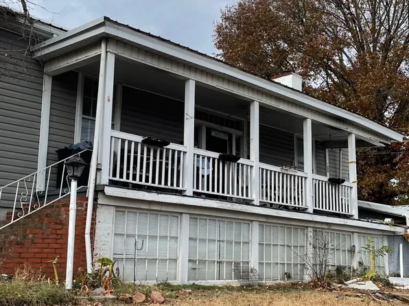 405 N High St, Sweetwater, TN