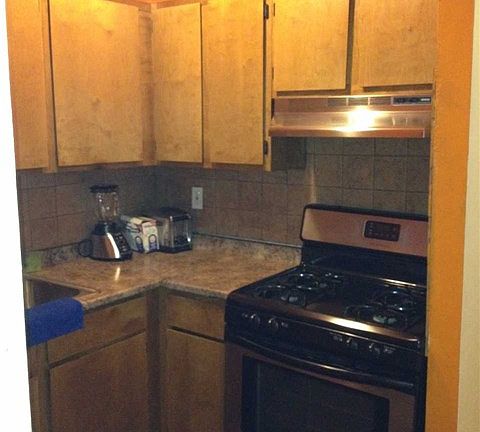 2nd image of 876 Macon St #G2a