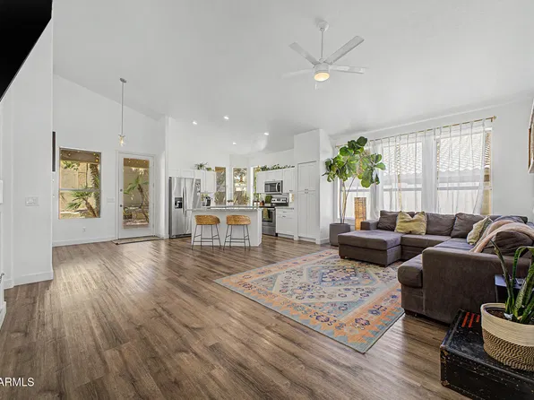 15608 S 7TH Street, Phoenix, AZ 85048