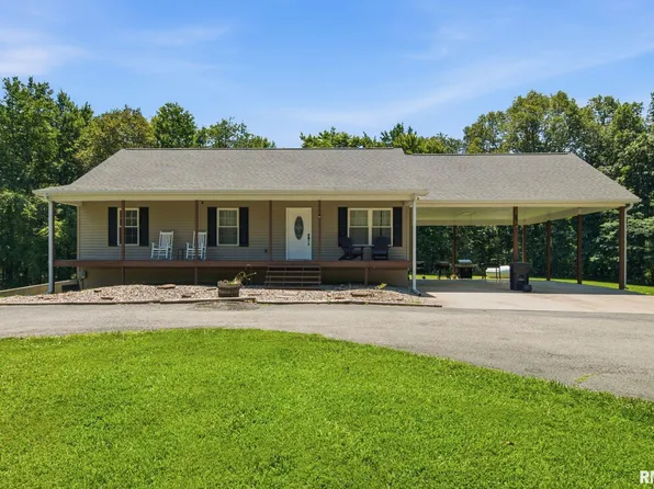 13236 Edwards Rd, Pittsburg, IL 62974