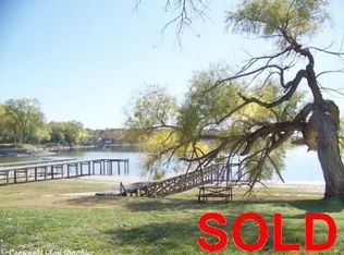 1223 E Lake Dr, Weatherford, TX 76087
