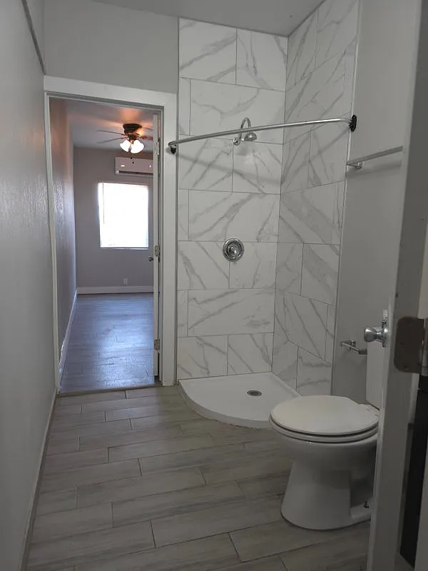104 E Roosevelt Ave — Photo 3