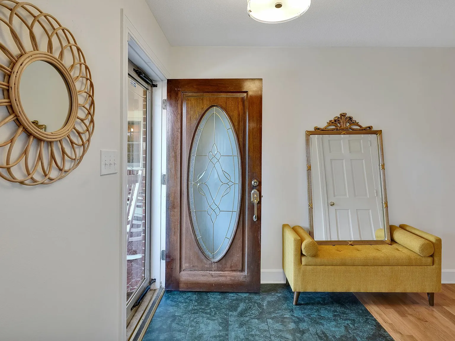 4 bed, 1903 sqft, $3,500 — Photo 4