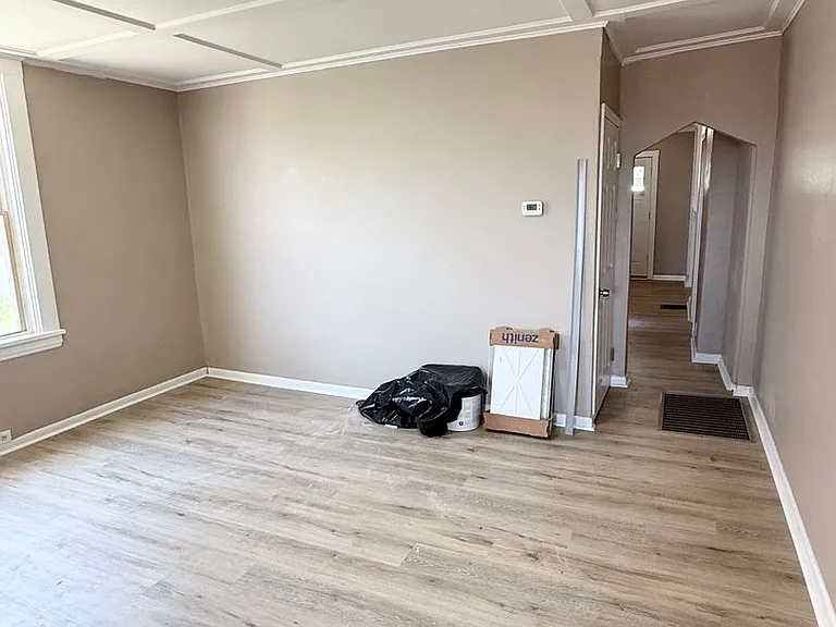 26 Merritt Ave — Photo 12