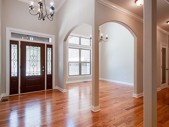 4th image of 4007 Marydale Dr