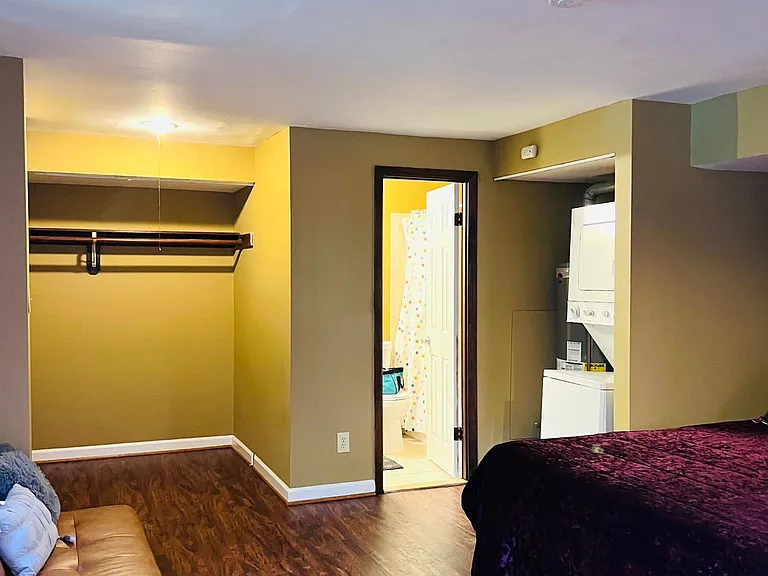 1302 Irving St NW #102 — Photo 11