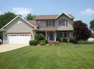 25480 Front St, Sterling, IL 61081