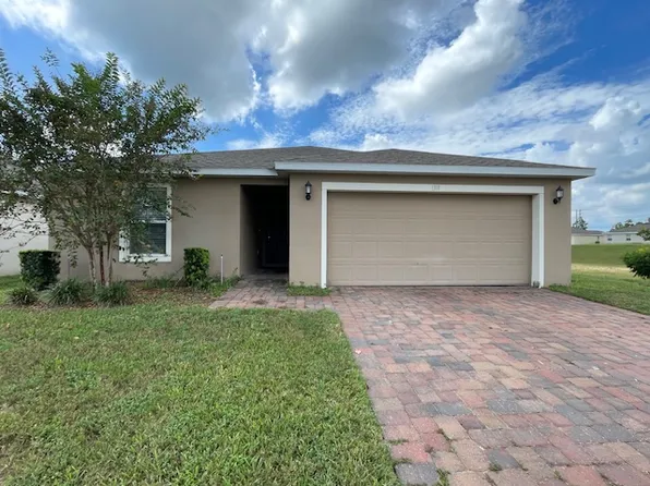 1311 Lucerne Loop Rd NE, Winter Haven, FL 33881