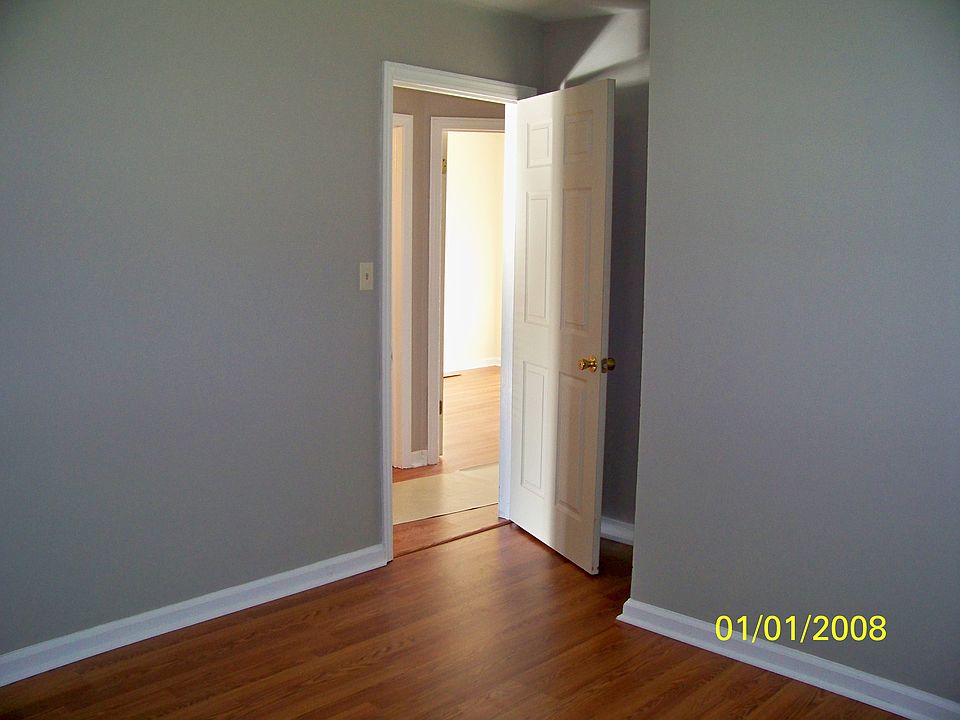 1st image of 807 Lacy St