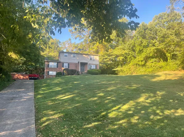 247 Willard Dr, Nashville, TN 37211