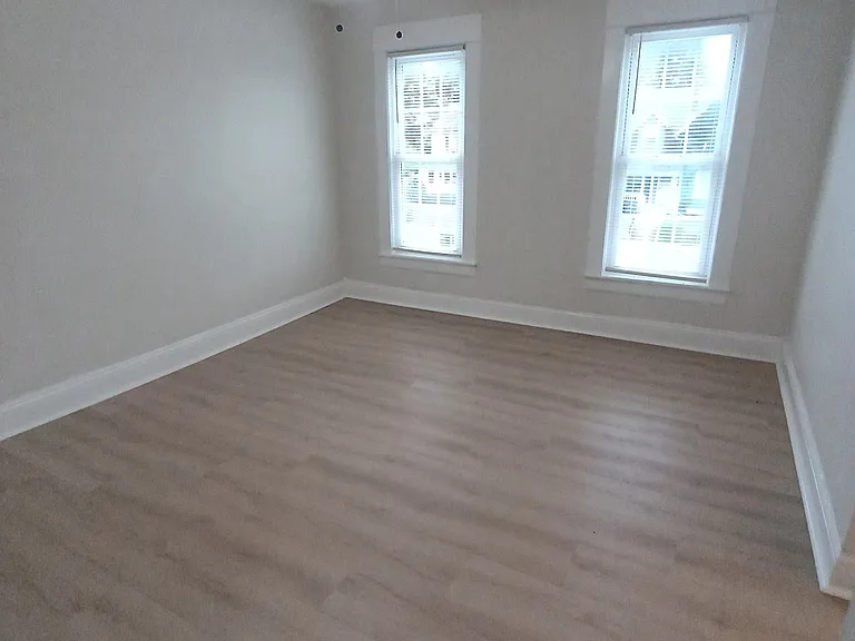 813 E Wayne St #2 — Photo 8