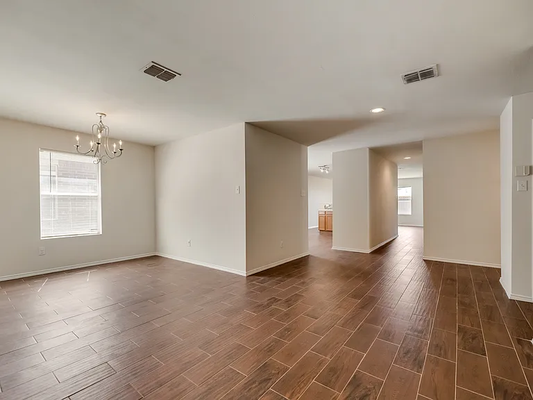 12712 Skeeter Dr — Photo 3