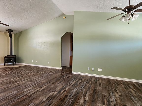 Spacious living room and wall space for flat screen TV!