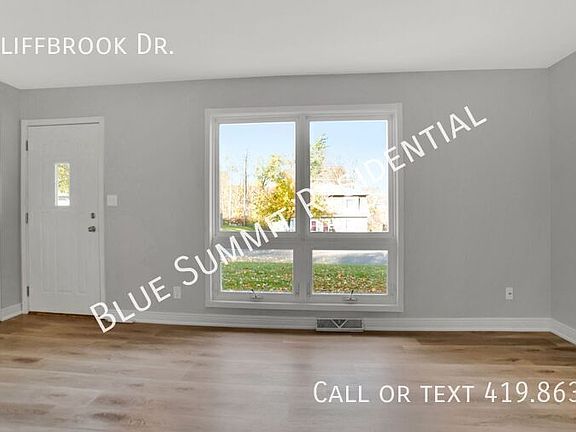 3rd image of 282 Cliffbrook Dr