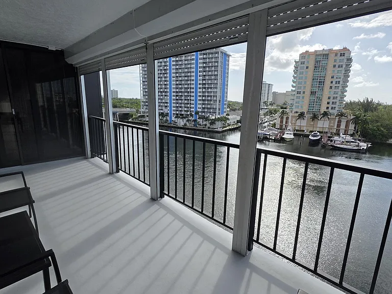 936 Intracoastal Dr #7B — Photo 36