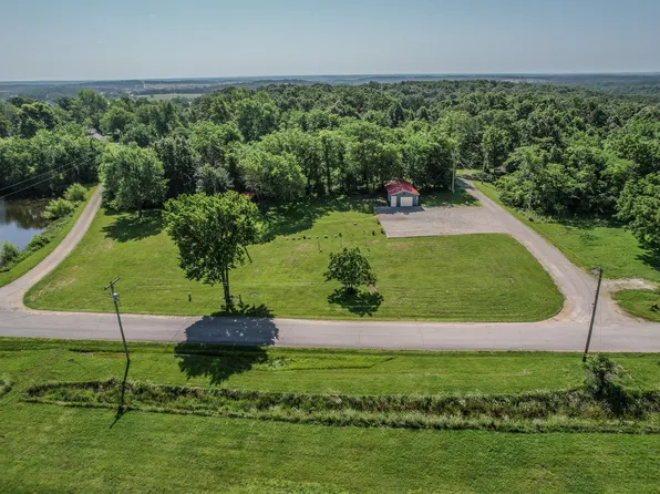 151 Grover Street, Phillipsburg, MO 65722