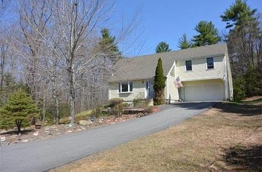 1st image of 26 Ann Logan Cir