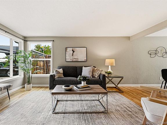 5th image of 1745 Jay Street