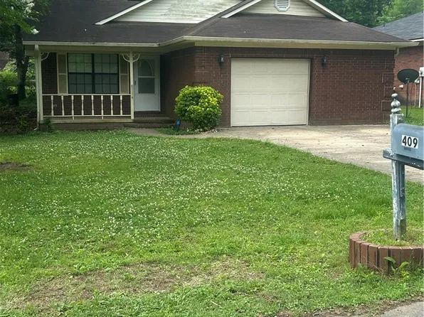 409 W 15th St, Russellville, AR 72801