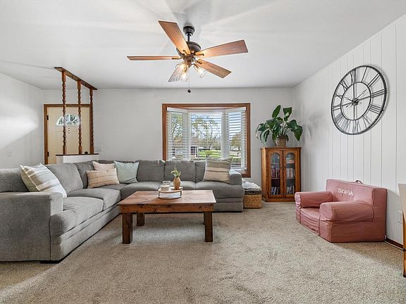 5th image of 4901 Regal COURT