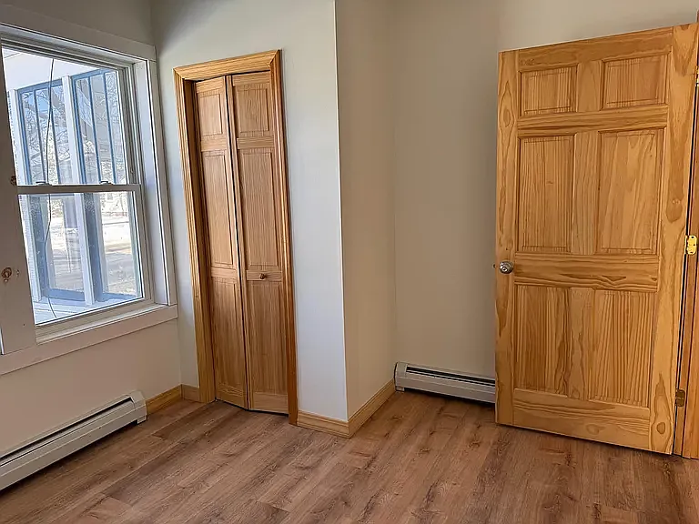 26 Central St — Photo 8