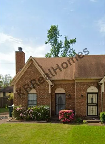 5791 Plum Valley Dr — Photo 1