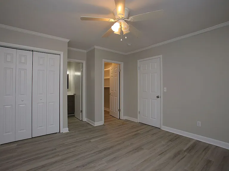 7251 Patricia Dr — Photo 11