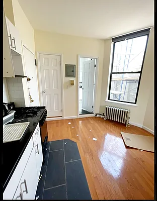 Rented by Taichi Fudosan | media 6