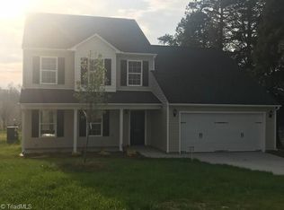 204 Robbins Rd, Winston Salem, NC 27107