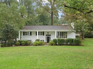 1521 Forest Villa Ln, Mc Lean, VA 22101