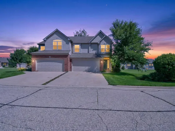 6582 Kristines Way, South Beloit, IL 61080